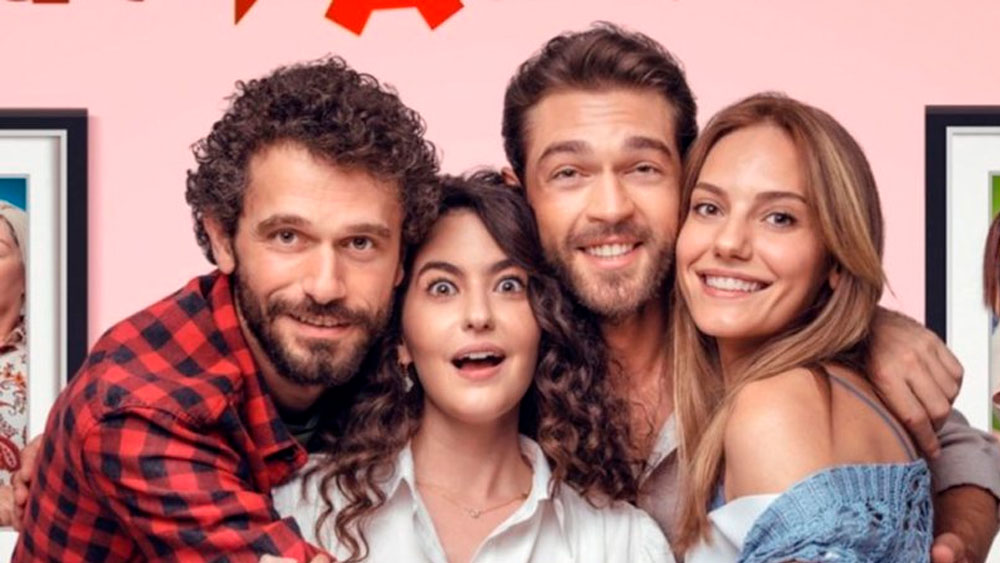 Турецкий комедийный сериал «Любовь на крыше»