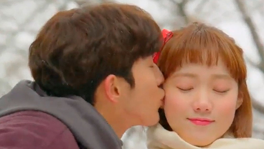 10 легендарных поцелуев в щечку в корейских дорамах