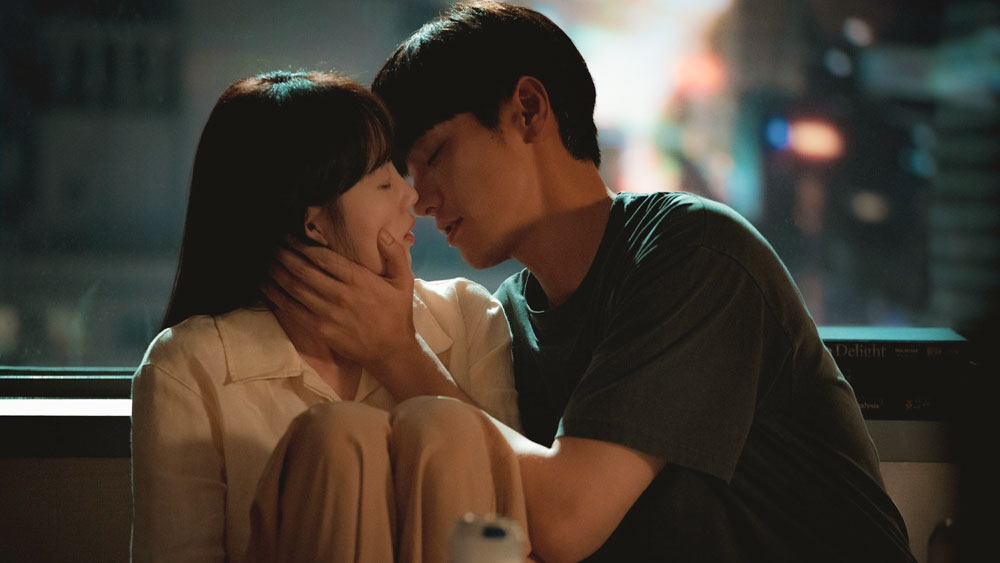 10 лучших корейских дорам про любовь 2023 года